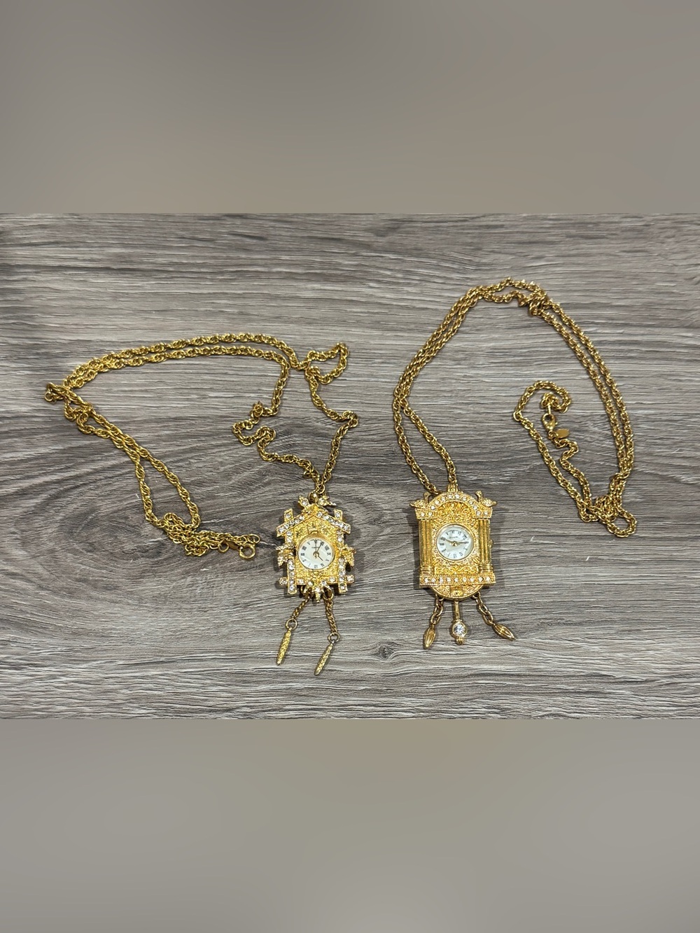Gold-Tone Ornate Cuckoo Clock Pendant Necklace Watch Pins